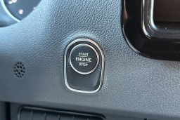 Mercedes-Benz Sprinter Crew Van Standard Roof 4-Cyl Diesel 2500 Standard Roof I4 Diesel 144" RWD 2026