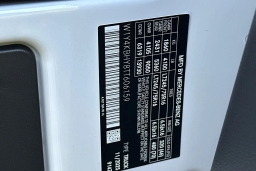 Mercedes-Benz Sprinter Crew Van Standard Roof 4-Cyl Diesel 2500 Standard Roof I4 Diesel 144" RWD 2026