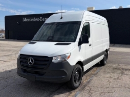 Mercedes-Benz Sprinter Cargo Van Standard Roof 4-Cyl Diesel 2500 Standard Roof I4 Diesel 144" RWD 2025