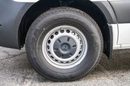 Mercedes-Benz Sprinter Cargo Van Standard Roof 4-Cyl Diesel 2500 Standard Roof I4 Diesel 144" RWD 2025