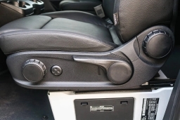 Mercedes-Benz Sprinter Cargo Van Standard Roof 4-Cyl Diesel 2500 Standard Roof I4 Diesel 144" RWD 2025