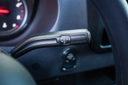 Mercedes-Benz Sprinter Crew Van Standard Roof 4-Cyl Diesel 2500 Standard Roof I4 Diesel 144" RWD 2026