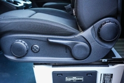 Mercedes-Benz Sprinter Crew Van Standard Roof 4-Cyl Diesel 2500 Standard Roof I4 Diesel 144" RWD 2026