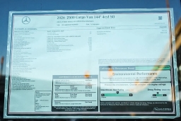 Mercedes-Benz Sprinter Crew Van Standard Roof 4-Cyl Diesel 2500 Standard Roof I4 Diesel 144" RWD 2026