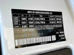 Mercedes-Benz Sprinter Crew Van Standard Roof 4-Cyl Diesel 2500 Standard Roof I4 Diesel 144" RWD 2026