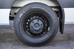 Mercedes-Benz Sprinter Crew Van High Roof 4-Cyl Diesel 2500 High Roof I4 Diesel 170" RWD 2026