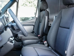 Mercedes-Benz Sprinter Crew Van High Roof 4-Cyl Diesel 2500 High Roof I4 Diesel 170" RWD 2026