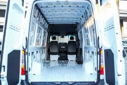 Mercedes-Benz Sprinter Crew Van High Roof 4-Cyl Diesel 2500 High Roof I4 Diesel 170" RWD 2026