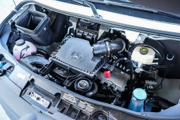 Mercedes-Benz Sprinter Crew Van High Roof 4-Cyl Diesel 2500 High Roof I4 Diesel 170" RWD 2026