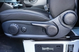 Mercedes-Benz Sprinter Crew Van High Roof 4-Cyl Diesel 2500 High Roof I4 Diesel 170" RWD 2026