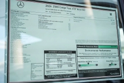 Mercedes-Benz Sprinter Crew Van High Roof 4-Cyl Diesel 2500 High Roof I4 Diesel 170" RWD 2026