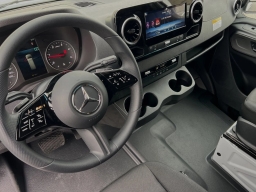 Mercedes-Benz Sprinter Cargo Van High Roof 4-Cyl Diesel 2500 High Roof I4 Diesel 170" RWD 2025