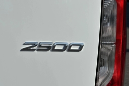 Mercedes-Benz Sprinter Crew Van High Roof 4-Cyl Diesel 2500 High Roof I4 Diesel 170" RWD 2026