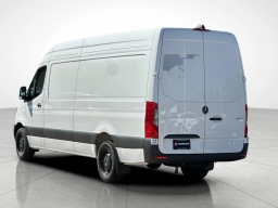 Mercedes-Benz Sprinter Crew Van High Roof 4-Cyl Diesel 2500 High Roof I4 Diesel 170" RWD 2026
