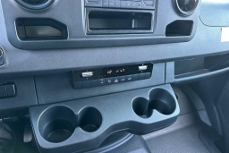 Mercedes-Benz Sprinter Crew Van High Roof 4-Cyl Diesel 2500 High Roof I4 Diesel 170" RWD 2026