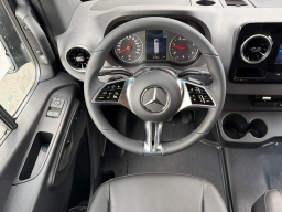 Mercedes-Benz Sprinter Crew Van Standard Roof 4-Cyl Diesel HO 2500 Standard Roof I4 Diesel HO 144" RWD 2026