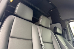 Mercedes-Benz Sprinter Crew Van Standard Roof 4-Cyl Diesel HO 2500 Standard Roof I4 Diesel HO 144" RWD 2026