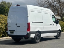 Mercedes-Benz Sprinter Cargo Van Standard Roof 4-Cyl Diesel HO 2500 Standard Roof I4 Diesel HO 144" RWD 2025