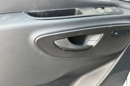 Mercedes-Benz Sprinter Cargo Van Standard Roof 4-Cyl Diesel HO 2500 Standard Roof I4 Diesel HO 144" RWD 2025