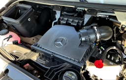 Mercedes-Benz Sprinter Cargo Van Standard Roof 4-Cyl Diesel HO 2500 Standard Roof I4 Diesel HO 144" RWD 2025