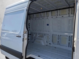 Mercedes-Benz Sprinter Cargo Van Standard Roof 4-Cyl Diesel HO 2500 Standard Roof I4 Diesel HO 144" RWD 2026