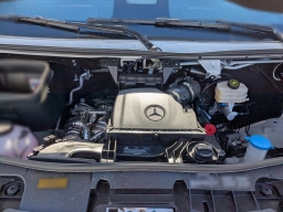 Mercedes-Benz Sprinter Cargo Van Standard Roof 4-Cyl Diesel HO 2500 Standard Roof I4 Diesel HO 144" RWD 2026
