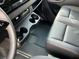 Mercedes-Benz Sprinter Crew Van Standard Roof 4-Cyl Diesel HO 2500 Standard Roof I4 Diesel HO 144" RWD 2026