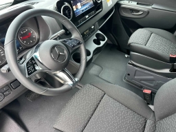 Mercedes-Benz Sprinter Crew Van Standard Roof 4-Cyl Diesel HO 2500 Standard Roof I4 Diesel HO 144" RWD 2026