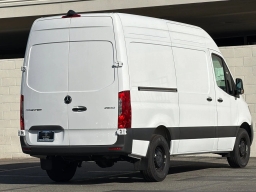 Mercedes-Benz Sprinter Cargo Van Standard Roof 4-Cyl Diesel HO 2500 Standard Roof I4 Diesel HO 144" RWD 2025