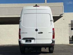 Mercedes-Benz Sprinter Cargo Van Standard Roof 4-Cyl Diesel HO 2500 Standard Roof I4 Diesel HO 144" RWD 2025