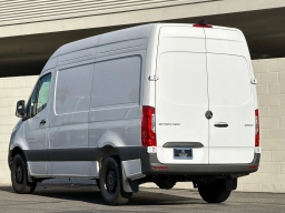 Mercedes-Benz Sprinter Cargo Van Standard Roof 4-Cyl Diesel HO 2500 Standard Roof I4 Diesel HO 144" RWD 2025