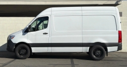 Mercedes-Benz Sprinter Cargo Van Standard Roof 4-Cyl Diesel HO 2500 Standard Roof I4 Diesel HO 144" RWD 2025