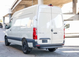 Mercedes-Benz Sprinter Cargo Van Standard Roof 4-Cyl Diesel HO 2500 Standard Roof I4 Diesel HO 144" RWD 2025