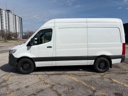 Mercedes-Benz Sprinter Cargo Van Standard Roof 4-Cyl Diesel HO 2500 Standard Roof I4 Diesel HO 144" RWD 2025
