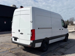 Mercedes-Benz Sprinter Cargo Van Standard Roof 4-Cyl Diesel HO 2500 Standard Roof I4 Diesel HO 144" RWD 2025