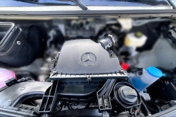 Mercedes-Benz Sprinter Crew Van Standard Roof 4-Cyl Diesel HO 2500 Standard Roof I4 Diesel HO 144" RWD 2026