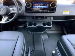 Mercedes-Benz Sprinter Cargo Van Standard Roof 4-Cyl Diesel HO 2500 Standard Roof I4 Diesel HO 144" RWD 2025