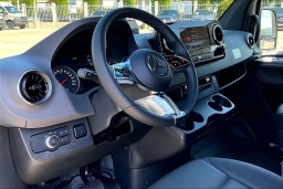 Mercedes-Benz Sprinter Cargo Van Standard Roof 4-Cyl Diesel HO 2500 Standard Roof I4 Diesel HO 144" RWD 2025