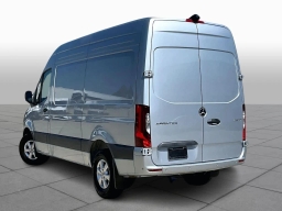 Mercedes-Benz Sprinter Cargo Van Standard Roof 4-Cyl Diesel HO 2500 Standard Roof I4 Diesel HO 144" RWD 2025