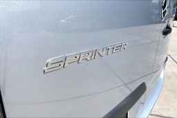 Mercedes-Benz Sprinter Cargo Van Standard Roof 4-Cyl Diesel HO 2500 Standard Roof I4 Diesel HO 144" RWD 2025
