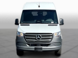 Mercedes-Benz Sprinter Crew Van Standard Roof 4-Cyl Diesel HO 2500 Standard Roof I4 Diesel HO 144" RWD 2026
