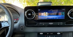 Mercedes-Benz Sprinter Crew Van Standard Roof 4-Cyl Diesel HO 2500 Standard Roof I4 Diesel HO 144" RWD 2026