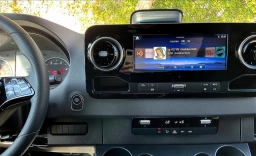 Mercedes-Benz Sprinter Crew Van Standard Roof 4-Cyl Diesel HO 2500 Standard Roof I4 Diesel HO 144" RWD 2026