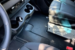 Mercedes-Benz Sprinter Crew Van Standard Roof 4-Cyl Diesel HO 2500 Standard Roof I4 Diesel HO 144" RWD 2026