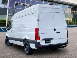Mercedes-Benz Sprinter Cargo Van Standard Roof 4-Cyl Diesel HO 2500 Standard Roof I4 Diesel HO 144" RWD 2025