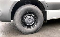 Mercedes-Benz Sprinter Cargo Van Standard Roof 4-Cyl Diesel HO 2500 Standard Roof I4 Diesel HO 144" RWD 2025