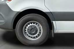 Mercedes-Benz Sprinter Cargo Van Standard Roof 4-Cyl Diesel HO 2500 Standard Roof I4 Diesel HO 144" RWD 2025