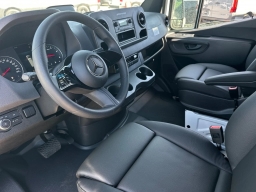 Mercedes-Benz Sprinter Cargo Van Standard Roof 4-Cyl Diesel HO 2500 Standard Roof I4 Diesel HO 144" RWD 2025