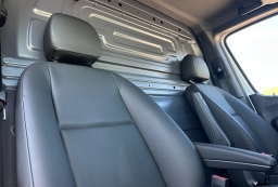 Mercedes-Benz Sprinter Cargo Van Standard Roof 4-Cyl Diesel HO 2500 Standard Roof I4 Diesel HO 144" RWD 2025