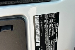 Mercedes-Benz Sprinter Crew Van Standard Roof 4-Cyl Diesel HO 2500 Standard Roof I4 Diesel HO 144" RWD 2026